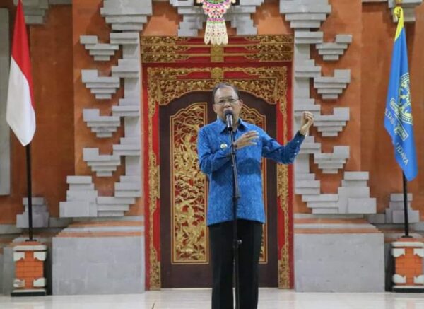 Gubernur Bali, Bapak Wayan Koster