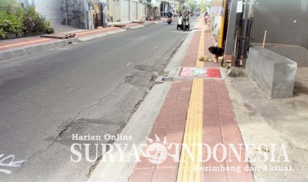 Dinas Pekerjaan Umum dan Penataan Ruang (PUPR) Kota Denpasar memperketat pengawasan terhadap sejumlah proyek perbaikan drainase dan trotoar